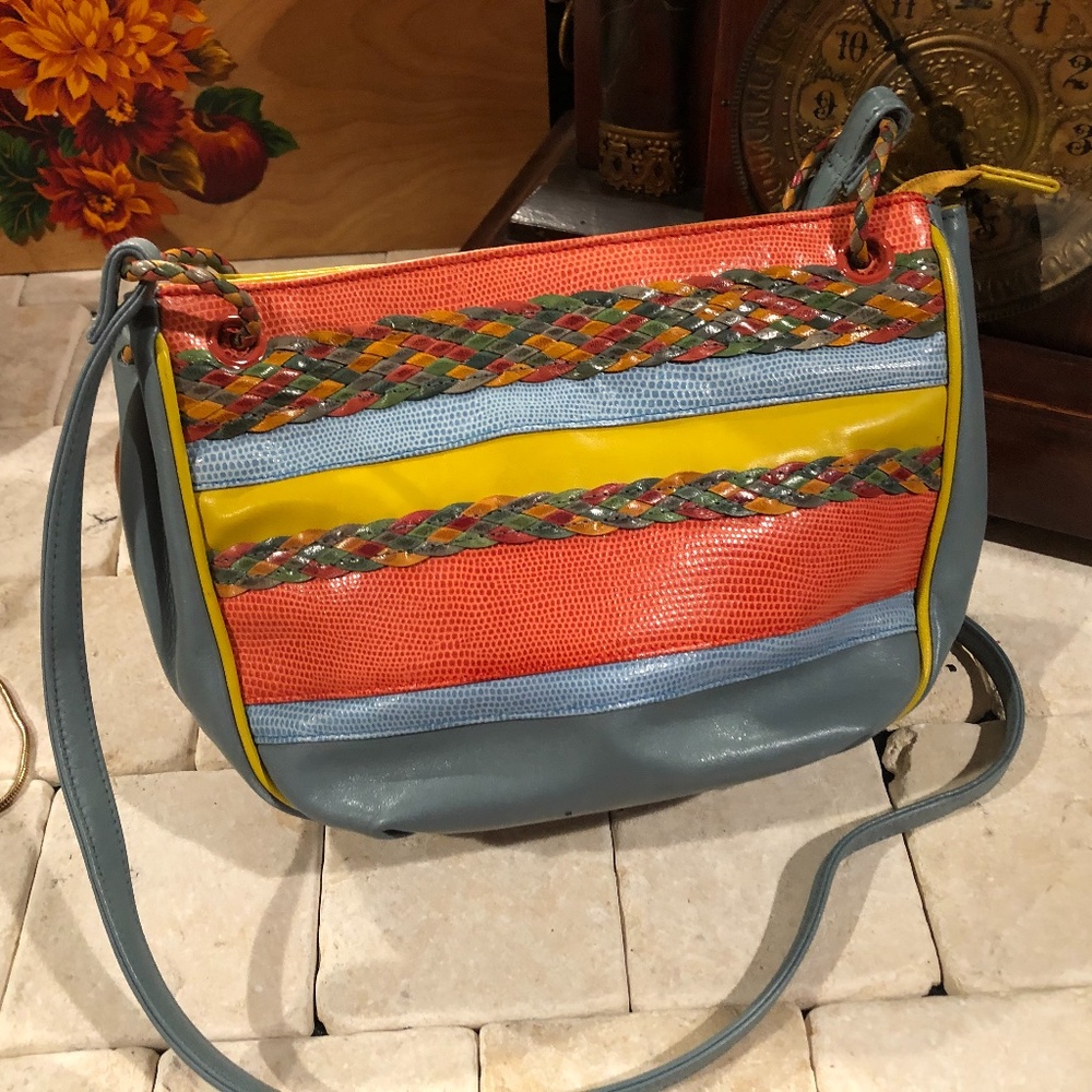 Oleg Cassini Textured Leather Crossbody Purse